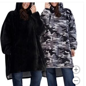 The Wayy Big Hoodie Unisex, 2-pack Wearable Blanket, nwt